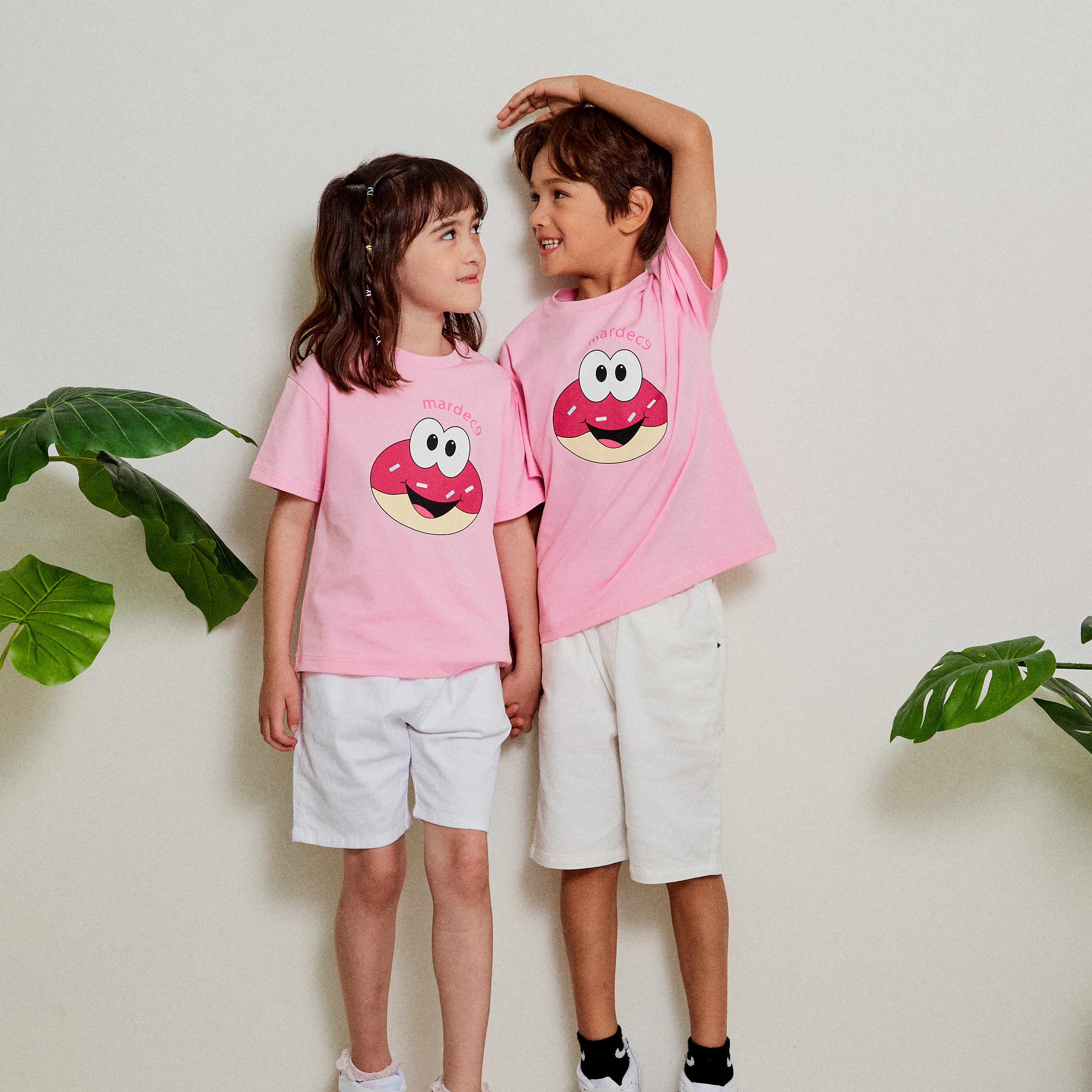 Pink Donut T-Shirts: Sweetest Styles for Boys & Girls!